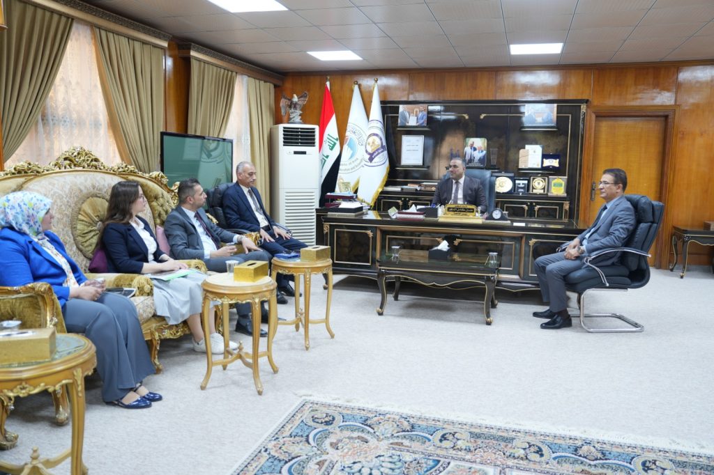 President of Al-Muthanna University Receives Ministerial Committee to Discuss the Establishment of the College of Artificial Intelligence and Cybersecurity