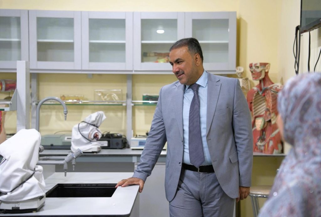 Scientific and Computer Laboratories at Al-Muthanna University: From Foundation to Leadership